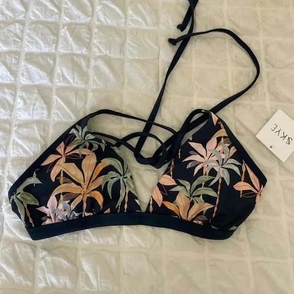 Skye palms swimsuit top - Picture 1 of 5